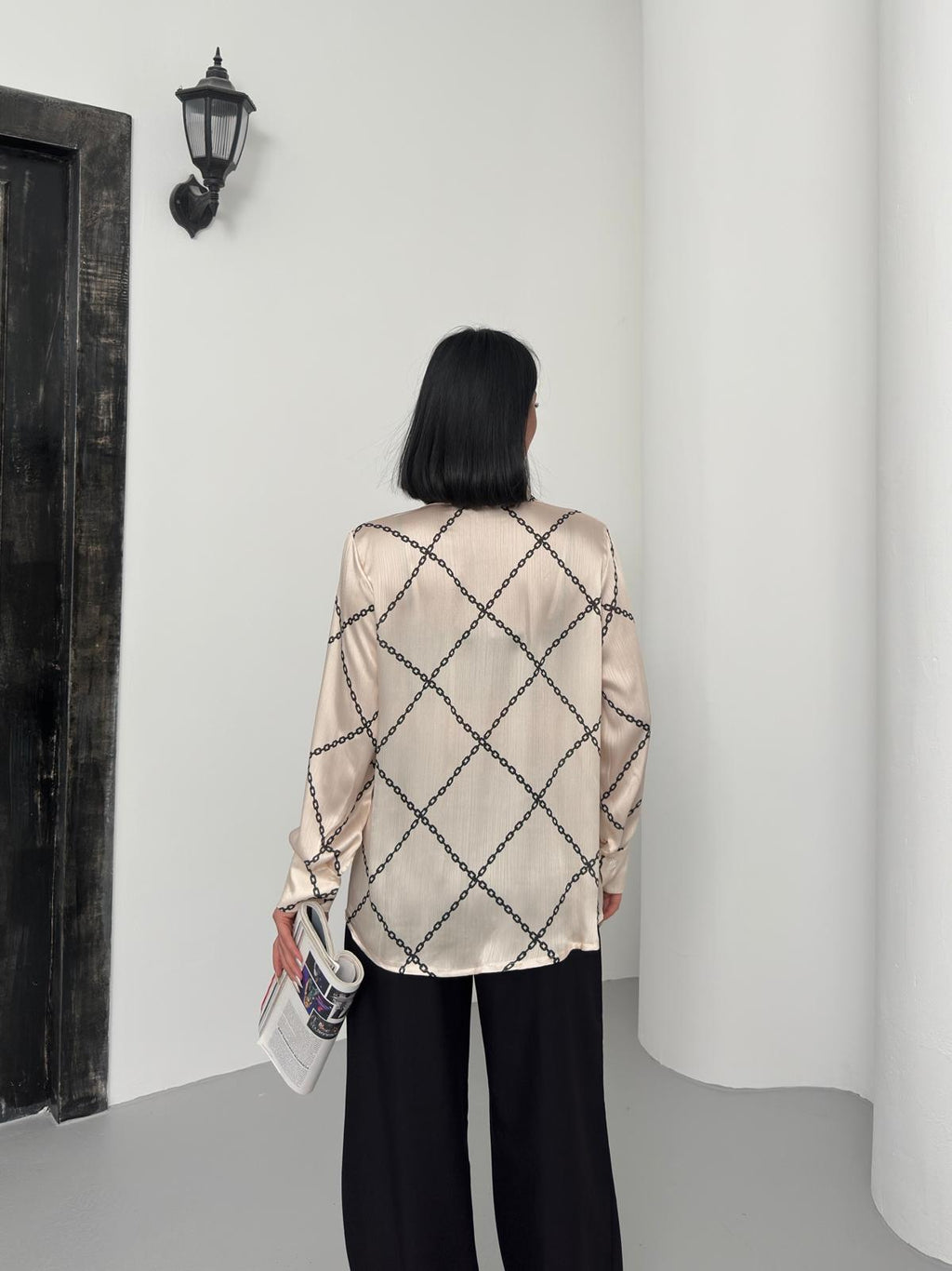 Dames satijn blouse met kettingpatroon