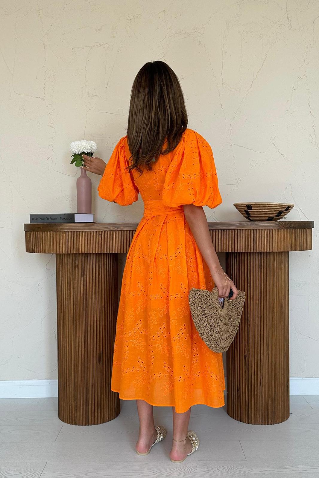 Elegante A-lijn Jurk met Bloemenpatroon